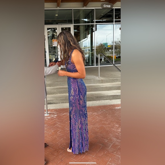 Prom dress - Picture 4 of 5